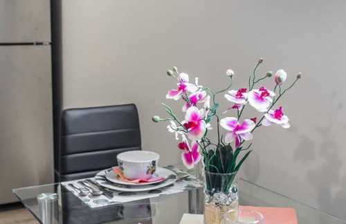 Central Hamilton Apartment | Upscale 1BR - Boutique Apartment - PRIME Location!