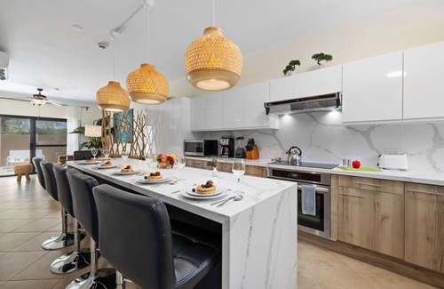 Gold Coast House | Upscale Gated Community Oasis ~ Close to the Beach