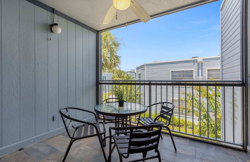 Ventura Apartment | Upstay 2BR Family Condo Ventura Golf Country Club