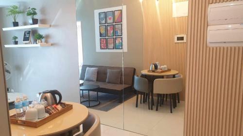 Bonifacio Global City Apartment | Uptown Parksuites Tower 1 BGC