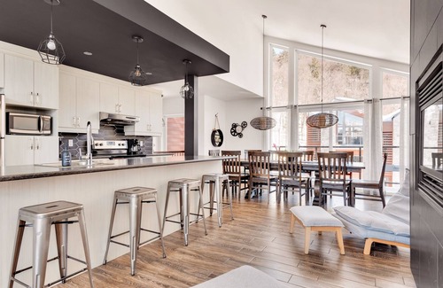 Stoneham-et-Tewkesbury House | Urban chalet in Stoneham