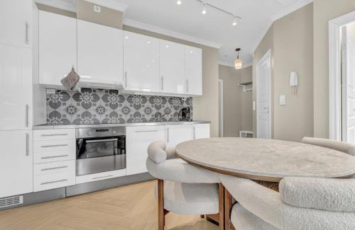 Nygard Apartment | Urban Elegant Apartment