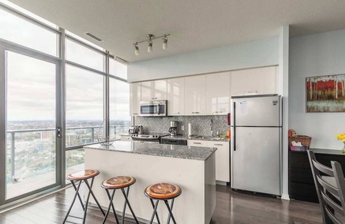 Bay Cloverhill Apartment | Urban Explore