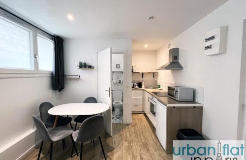 Amerique Apartment | Urban Flat 184 - Charming 1 BDR Flat in Paris