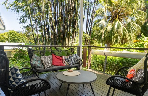Edge Hill House | Urban Jungle Townhouse