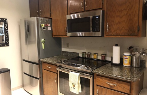 Emeryville Condo | Urban Oasis in Emeryville