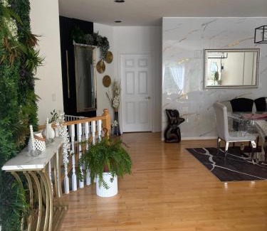 Delta House | UrbanVista Home