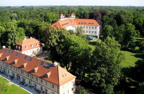 Lubbenau/Spreewald Hotel | Urlaubsresidenz Marstall und Kanzlei im Schlossensemble