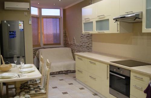 Prymors'kyi district Apartment | Usad'ba Razumovskogo