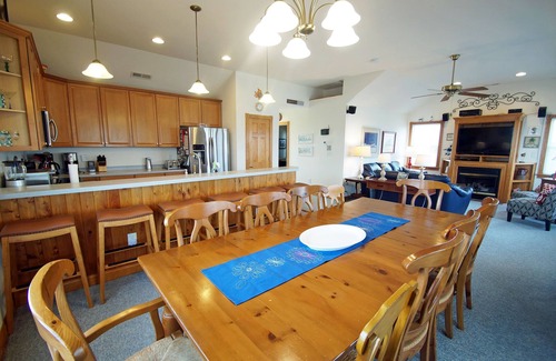 Ocean Hill House | V1252- A Real Beauty! 6 Bedrooms (3 masters), Hot Tub, 2 Com Pools, Foosball!
