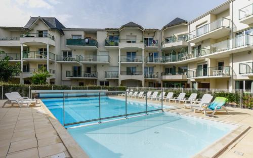 Les Sables d'Olonne Apartment | Vacancéole - Les Jardins de l'Amirauté