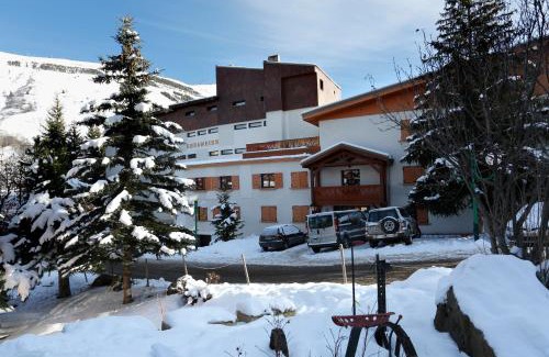 Les Deux Alpes Apartment | Vacancéole - Résidence L'Edelweiss