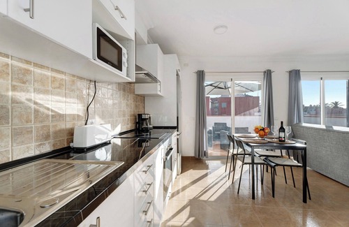 La Vera Apartment | Vacation Apartment 'Ático San Jose' with Sea View, Private Terrace and Wi-Fi