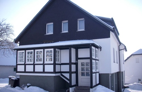 Hildfeld Apartment | Vacation apartment 90sqm with south-facing balcony and 2 bedrooms
