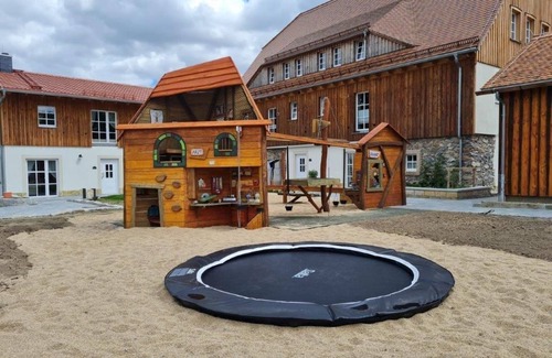 Eibau Apartment | Vacation apartment Löbauer Berg - Lerchenberghof Eibau