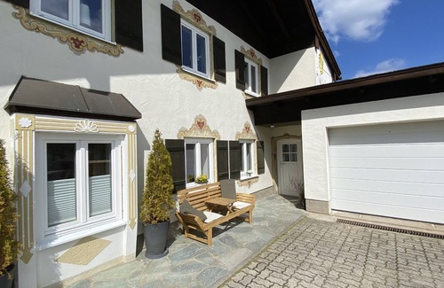 Siegsdorf House | Vacation apartment 30 m², 2 persons, living room/bedroom, WLAN