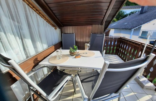 Riedenburg Apartment | Vacation apartment (90sqm) in a quiet location right on the edge of the forest