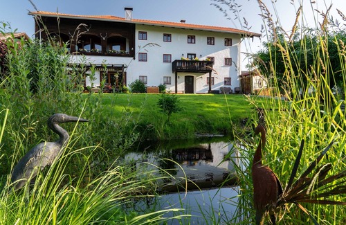Meisham Apartment | Vacation apartment Am Wasserrad Ost, 94sqm, 1 bedroom, south-facing balcony