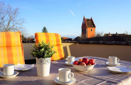 Meersburg Apartment | Vacation apartment Am Roten Turm