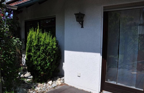Ebenweiler Apartment | Vacation apartment "Bunte Burg" - Colorful castle