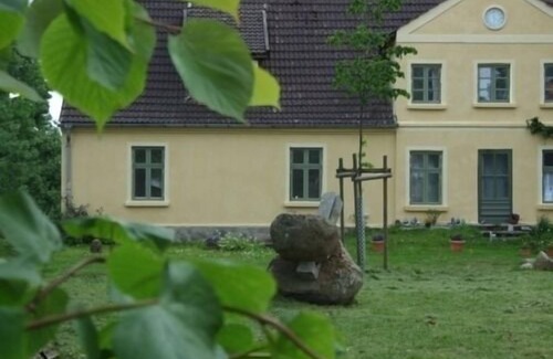 Kirch Mulsow Apartment | Vacation apartment/apartment for 4 guests with 90m² in Carinerland (127525)