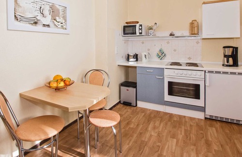 Seebad Bansin Apartment | Vacation apartment/rooftop studio Aquamarin - Strandvilla Imperator | Hotel &