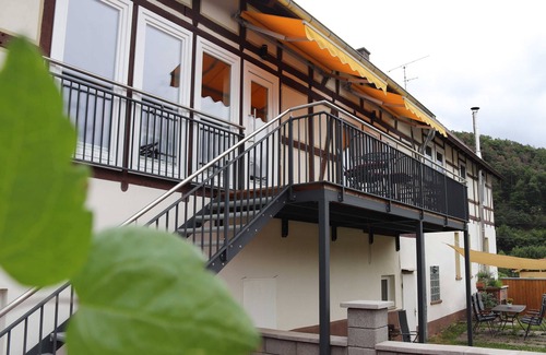 Hemfurth-Edersee Apartment | Vacation apartment Eder-Ufer 1 - Holiday apartments Eder-Ufer