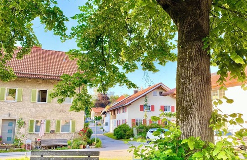 Huglfing Apartment | Vacation apartment - Holiday region Pfaffenwinkel - Castles, lakes, hiking, mountains