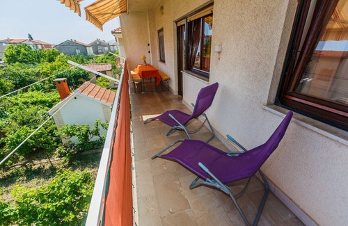 Kastel Novi Apartment | Vacation apartment in Kaštel Novi with terrace, air conditioning, WiFi, washing machine (5104-1)