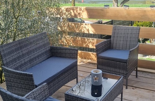 Bernkastel-Wittlich District Apartment | Vacation apartment in prime location on the Moselle with balcony & garden.