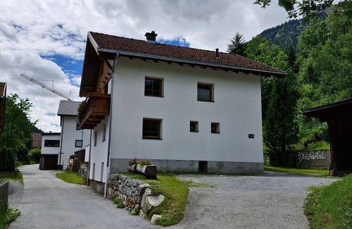 Feichten Apartment | Vacation apartment Zirbe - Waldhäusl