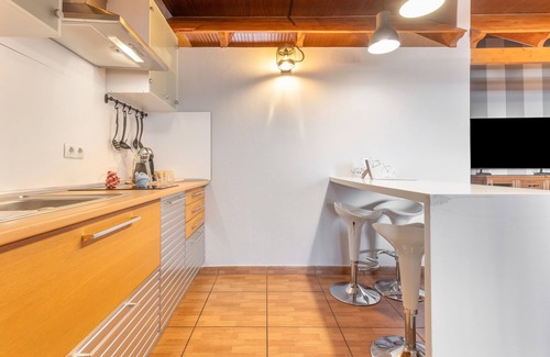 Pajara Apartment | Vacation 'Chabela's Penthouse' with Sea View, Whirlpool and Air Conditioning