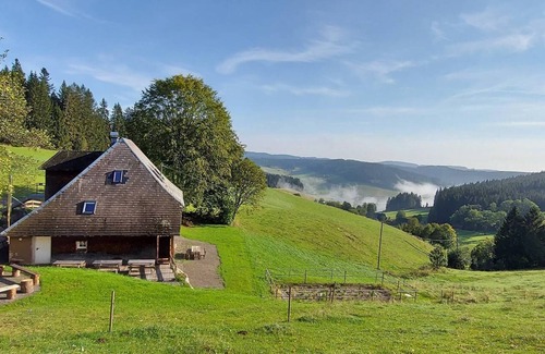 Breitnau Apartment | Vacation cottage with 250sqm, 5 bedrooms, max. 15 persons