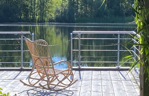Stintenburg House | Vacation home at the Schaalsee the bridge house. A dream of peace and serenity.