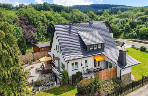Finnentrop House | Vacation home, 170sqm, 4 bedrooms, max. 8 persons