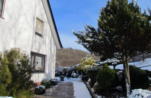 Langscheid House | Vacation home, 83sqm, 2 bedrooms, fitness room, terrace with garden, max. 4 persons