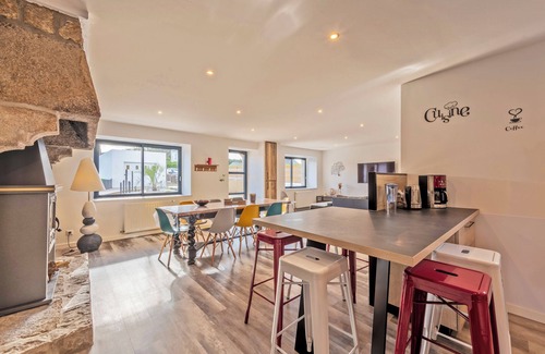Keremma Villa | Vacation home a few steps from the beach: A la maison de Goulannou