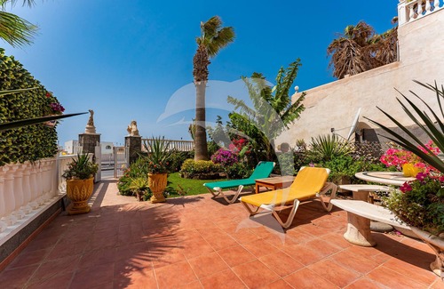 Arenas del Mar House | Vacation Home 'Bonito 101 Bedr with Private' with Shared Pool