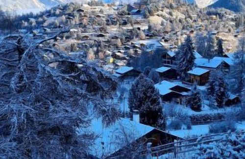 Chalais House | Vacation home Chalet Les Anémones in Vercorin - 8 persons, 3 bedrooms