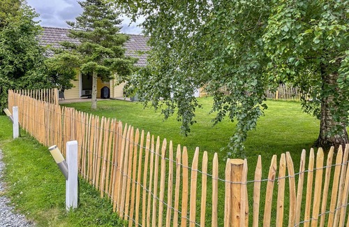 Almdorf House | Vacation home Friesenkrabbe in Almdorf for up to 4 people