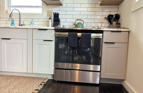 East Hill House | Vacation home in East Nashville, 5 minutes to Nissan Stadium