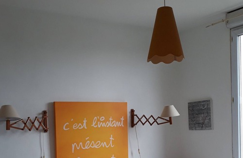 Landerneau House | Vacation Home "Maison D'artiste" with Private Terrace & Wi-Fi