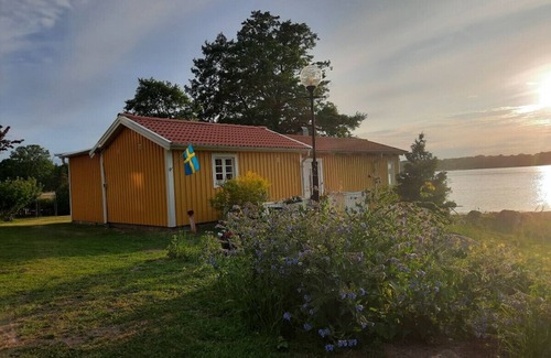 Bredavik Ski Chalet | Vacation home right by the sea in Blekinge