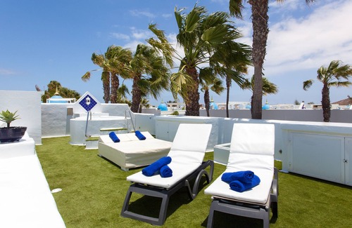 Geafond Villa | Vacation Home "Villa 82" with Mountain View, Pool & Wi-Fi