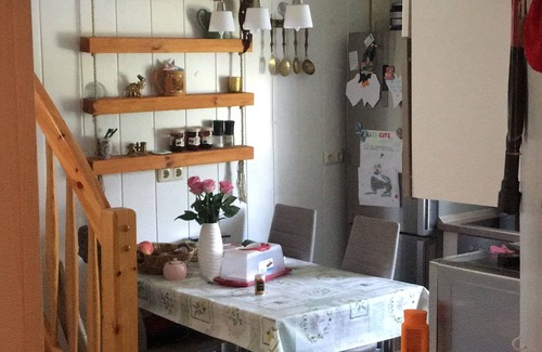 Eisenach House | Vacation home with wood stove sauna
