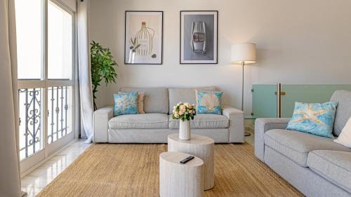 Puerto Banus Apartment | VACATION MARBELLA I Sea Views, 24-7 security, Parking, Walk to Everything in Luxurious Puerto Banus