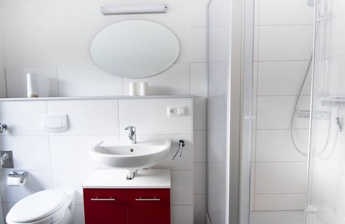 Soltau Apartment | Vacation rental with balcony near Heide Park