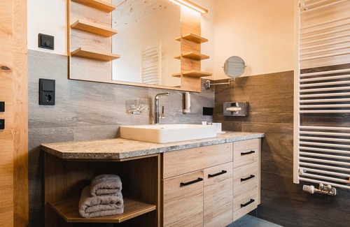 Schattwald Apartment | Val-s'Kathrina, Austria