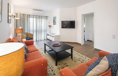 Vale do Lobo House | Vale do Lobo vila with large rooftop & ocean view