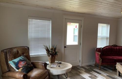 Raton House | Valentine's Northern New Mexico Mountain Ranch on Colorado Border retreat